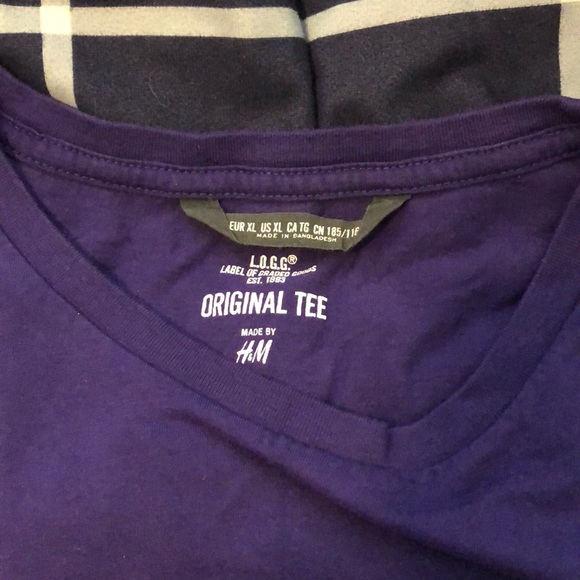 T-shirt - Picture 2 of 2